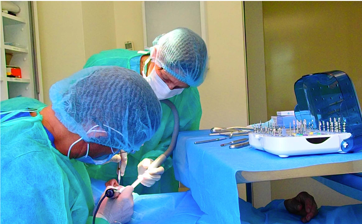 Article pour l'IMDHA (International Medical and Dental Hypnotherapy Association) : L’Hypnose Dentaire Opératoire et Thérapeutique